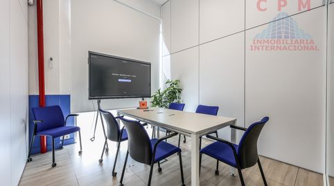Foto 4 de Oficina de alquiler en Tres Olivos - Valverde, Madrid Capital