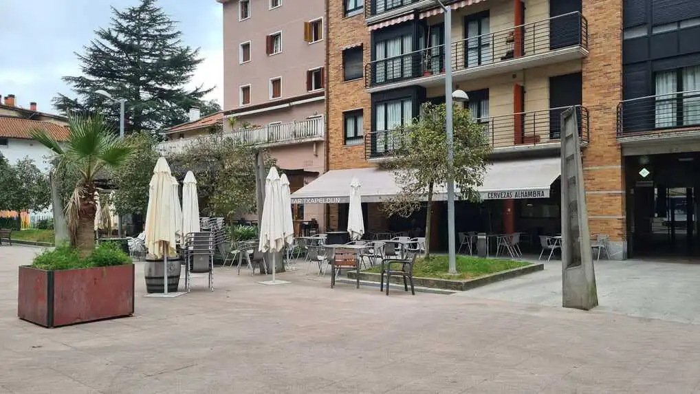 Locale commerciale in vendita a Nueva Kalea 23A