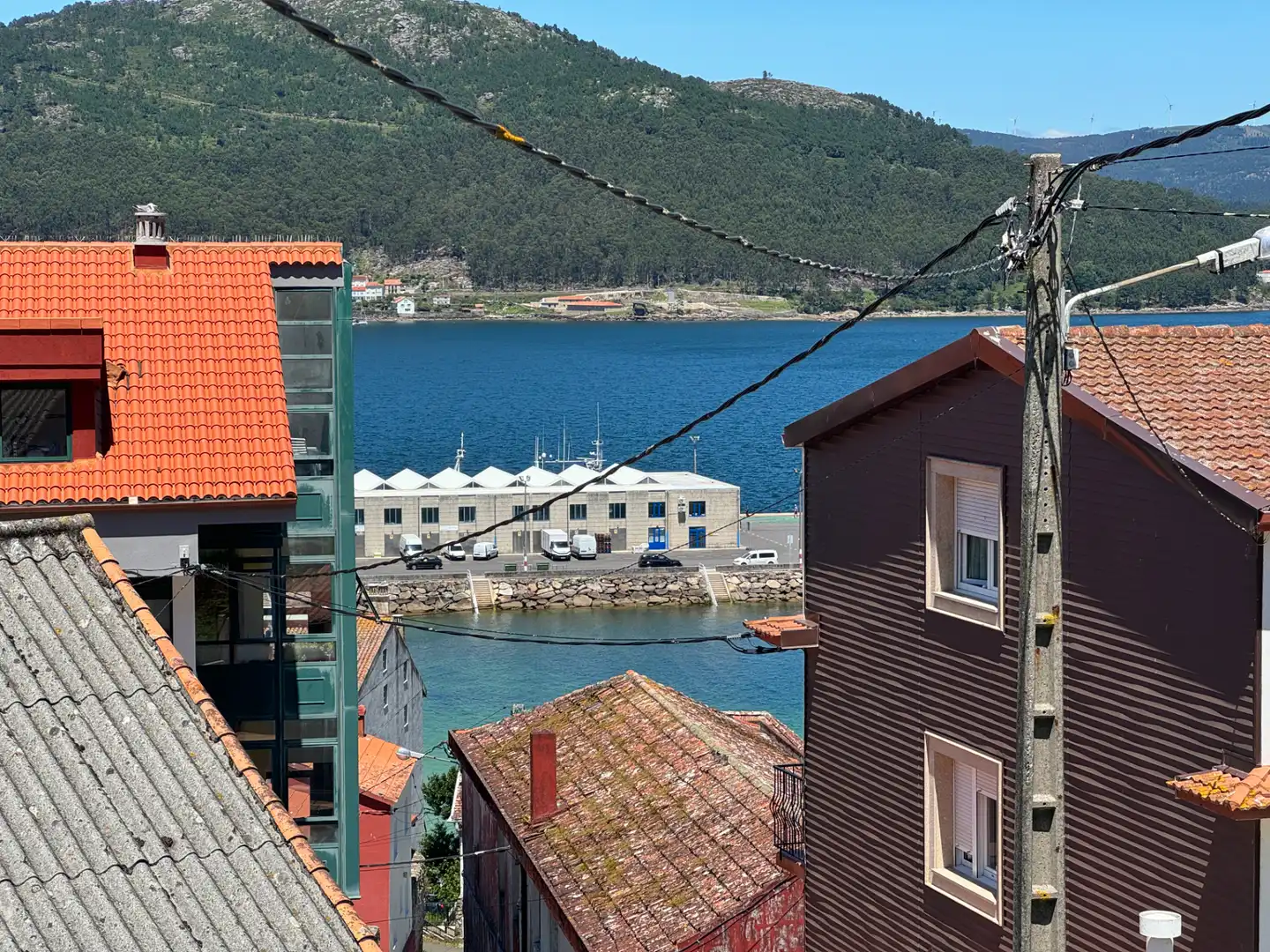 Vista exterior de Casa o xalet en venda en Muros amb Moblat