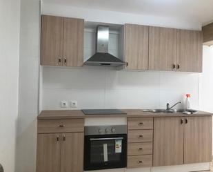 Cuina de Pis de lloguer en Vigo  amb Parquet, Forn i Balcó