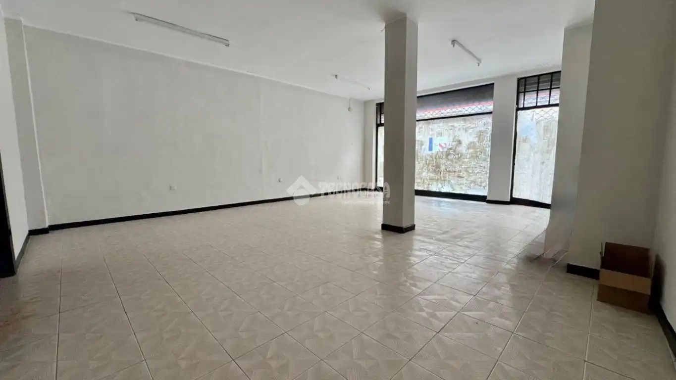 Business premises for sale in Sur, imagen 7