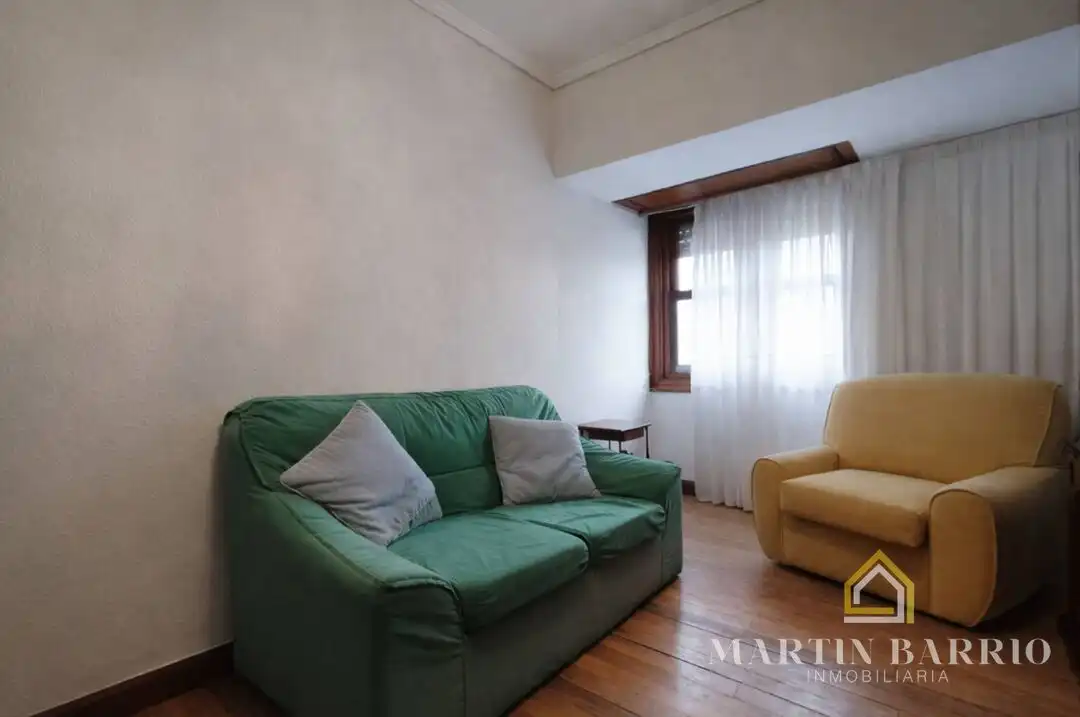 Sala de estar de Piso en venta en Muskiz con Calefacción, Trastero y Alarma