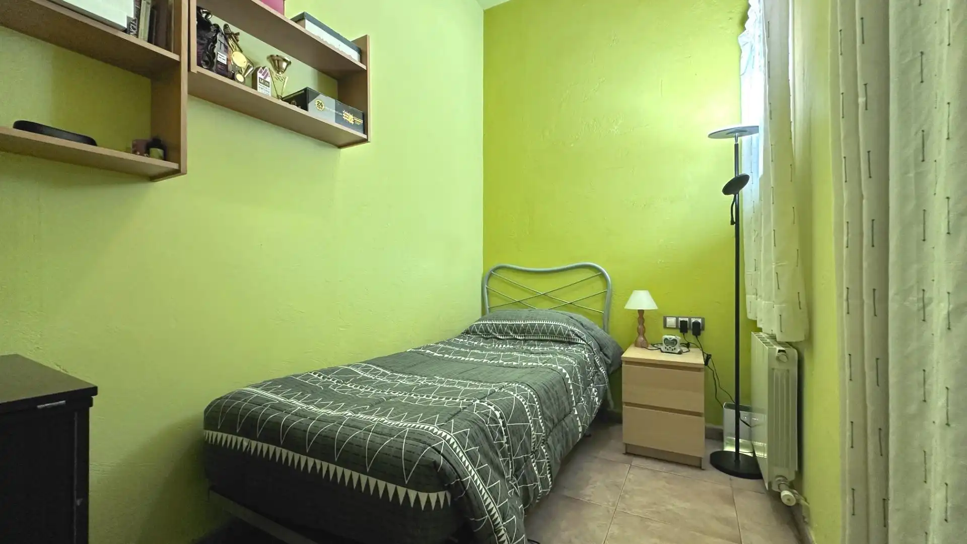 Habitación de Casa o chalet en venta en Terrassa con Aire acondicionado, Calefacción y Terraza