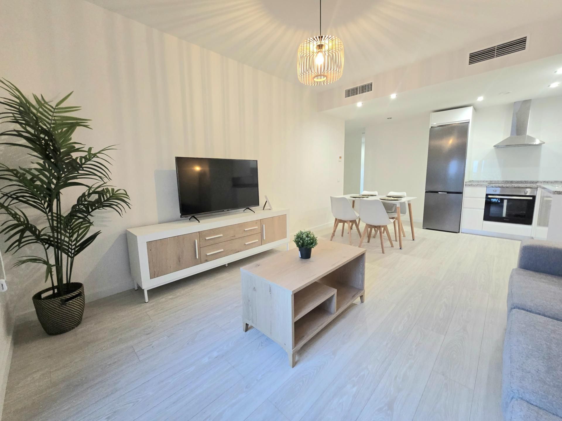 Living room of Flat for sale in Torremolinos  with Air Conditioner, Terrace and Storage room