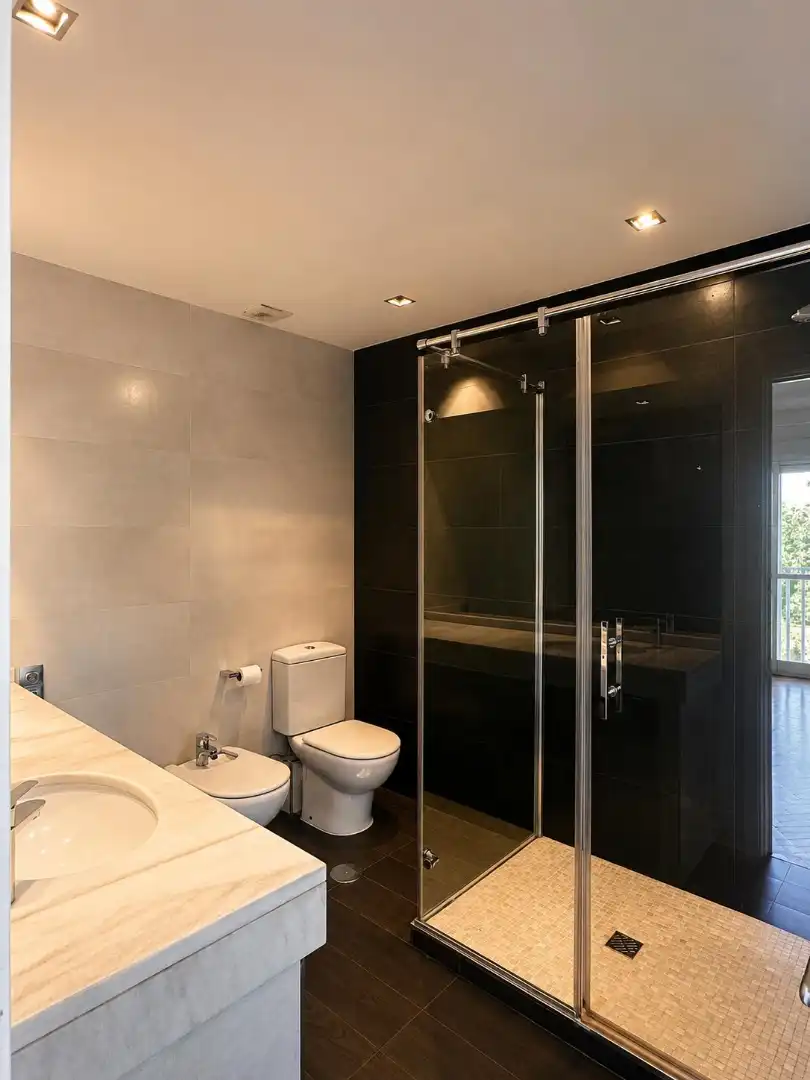 Bathroom of Detached homes for rent in San Agustín del Guadalix  with Air Conditioner, Heating and Oven