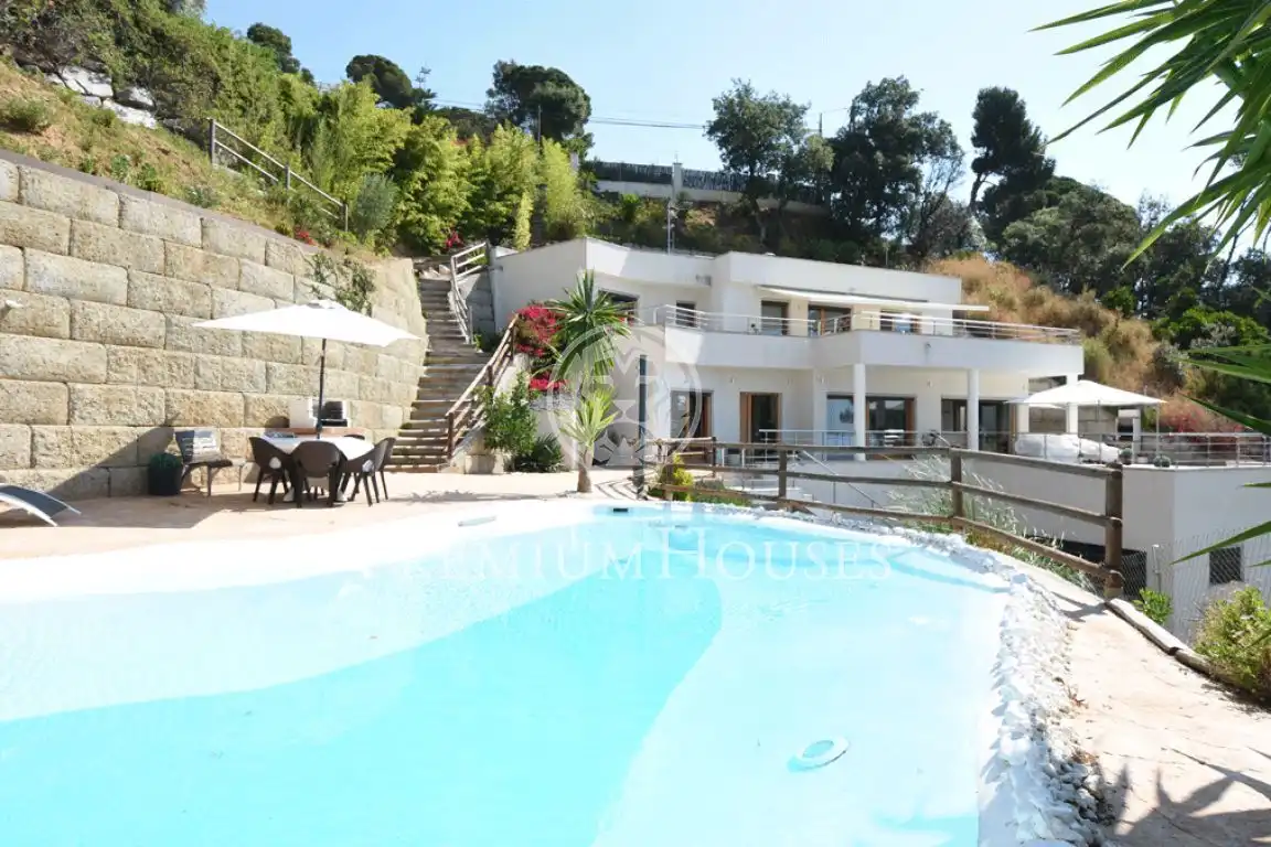 House with pool for sale in Sant Cebrià de Vallalta, imagen 4