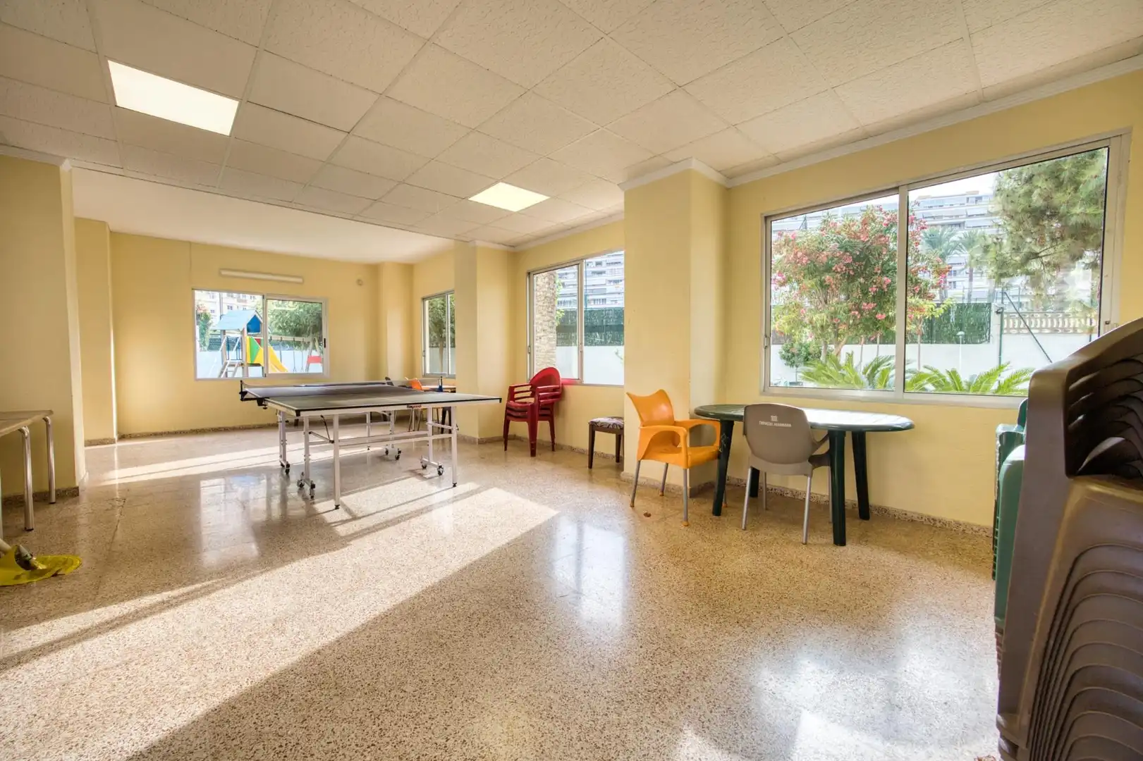 Flat for sale in Alicante / Alacant  with Air Conditioner, Private garden and Balcony