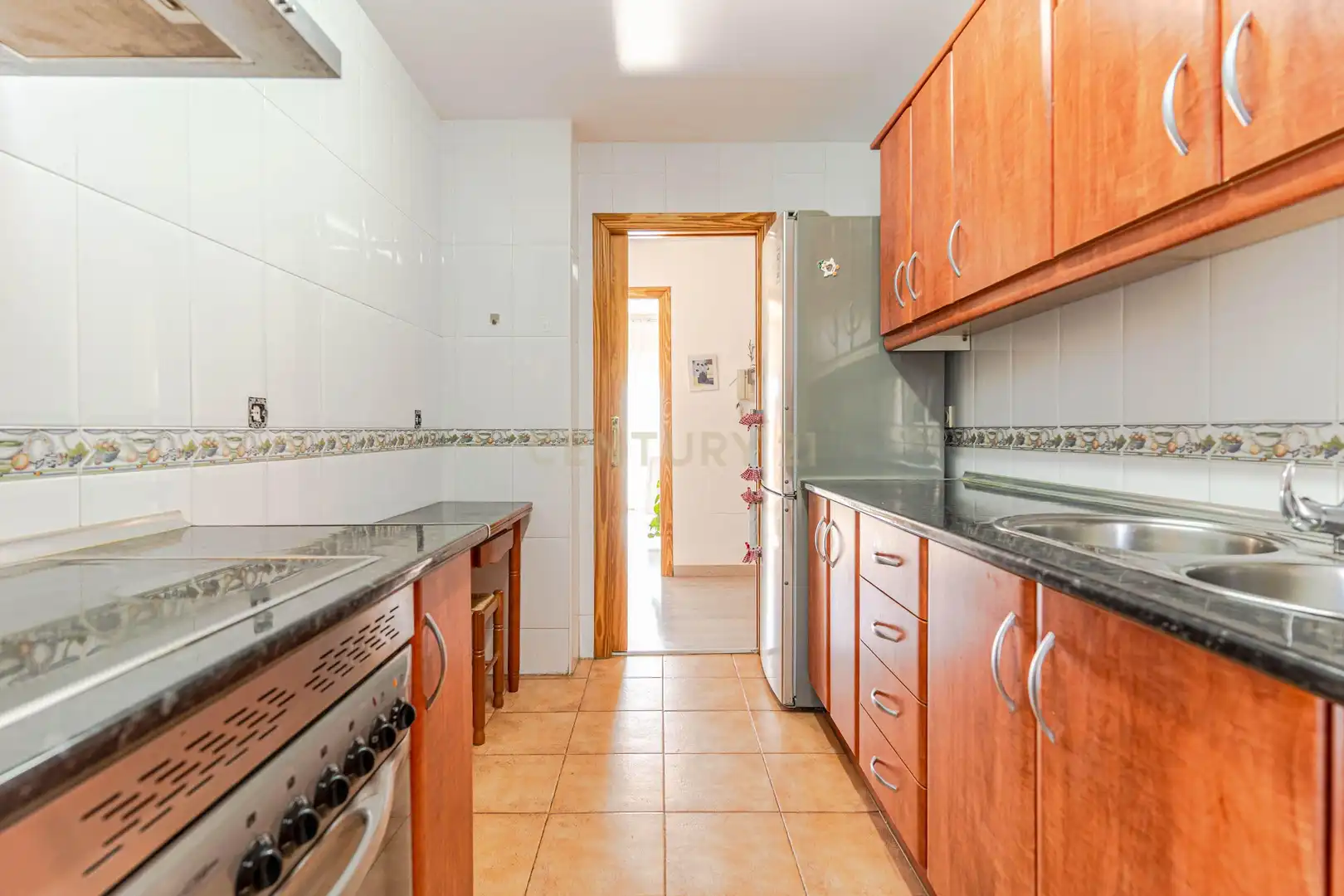 Cocina de Piso en venta en Motril con Microondas