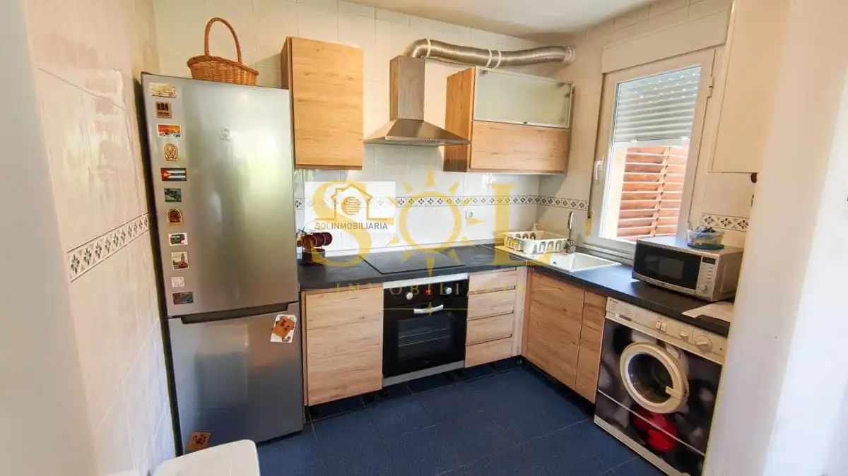 Flat for sale in Calle Castiello 11, 11, Valverde de la Virgen