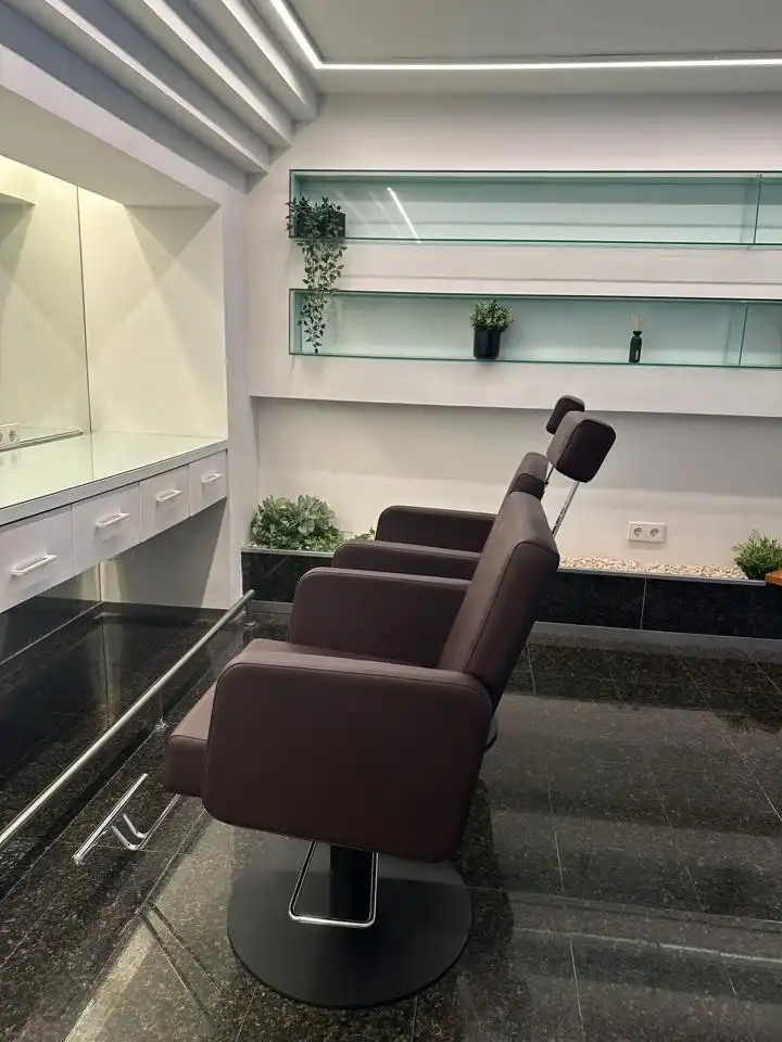 Local comercial de lloguer a Calle de González Tablas, imagen 4