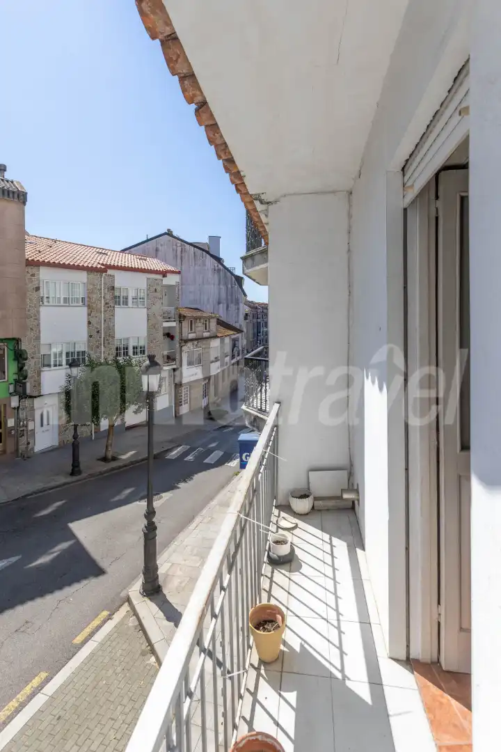 Terrassa de Casa adosada en venda en Sanxenxo amb Terrassa, Moblat i Forn