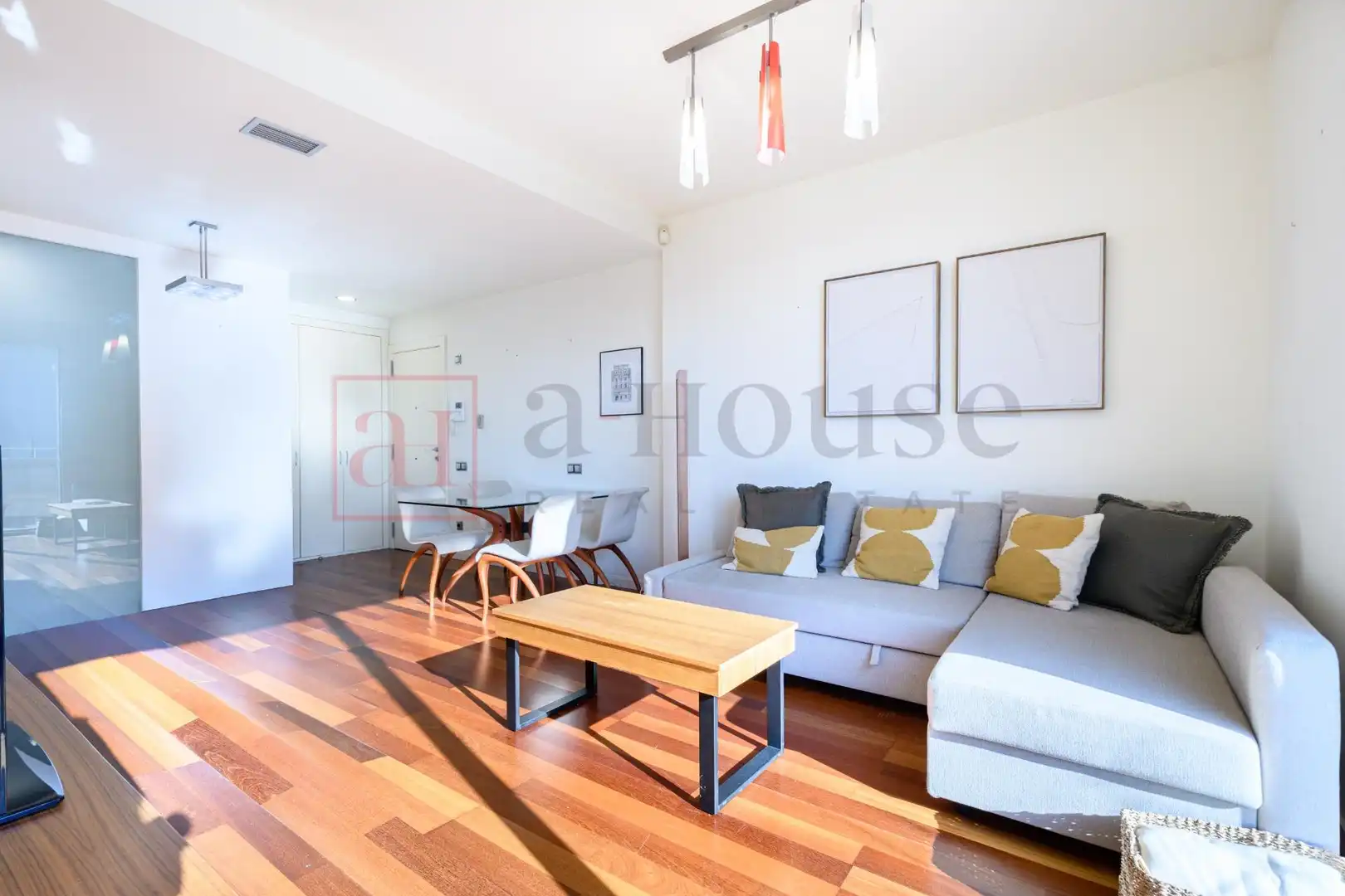 Sala de estar de Ático en venta en Barcelona con Aire acondicionado, Calefacción y Parquet