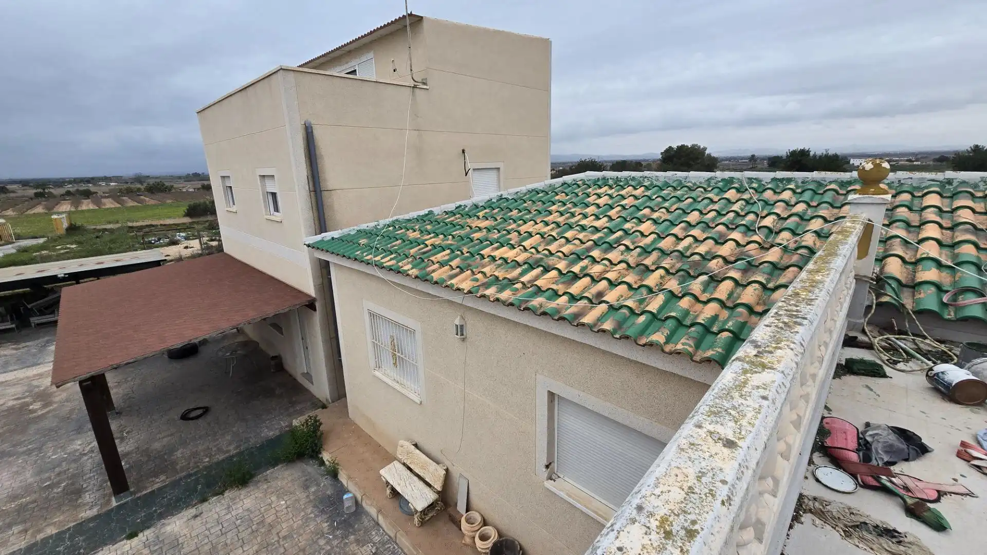 Vista exterior de Casa o xalet en venda en Elche / Elx amb Aire condicionat, Terrassa i Traster