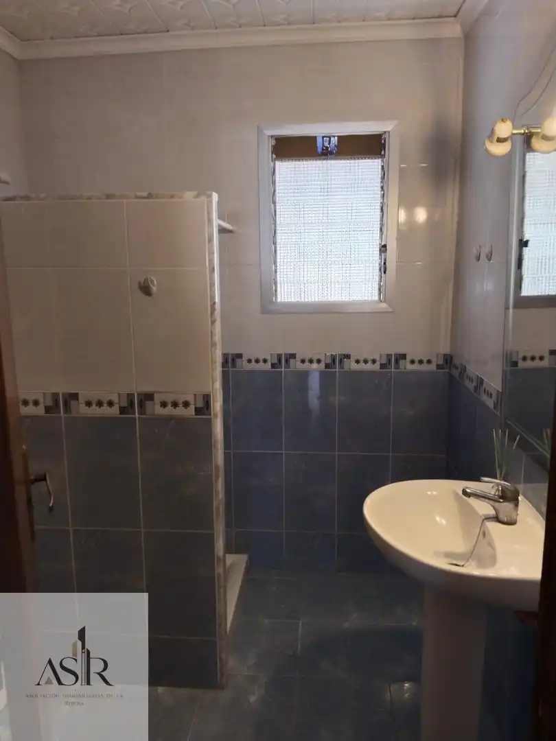 Badezimmer von Haus oder Chalet zum Verkauf in Alzira mit Terrasse, Abstellraum und Schwimmbad