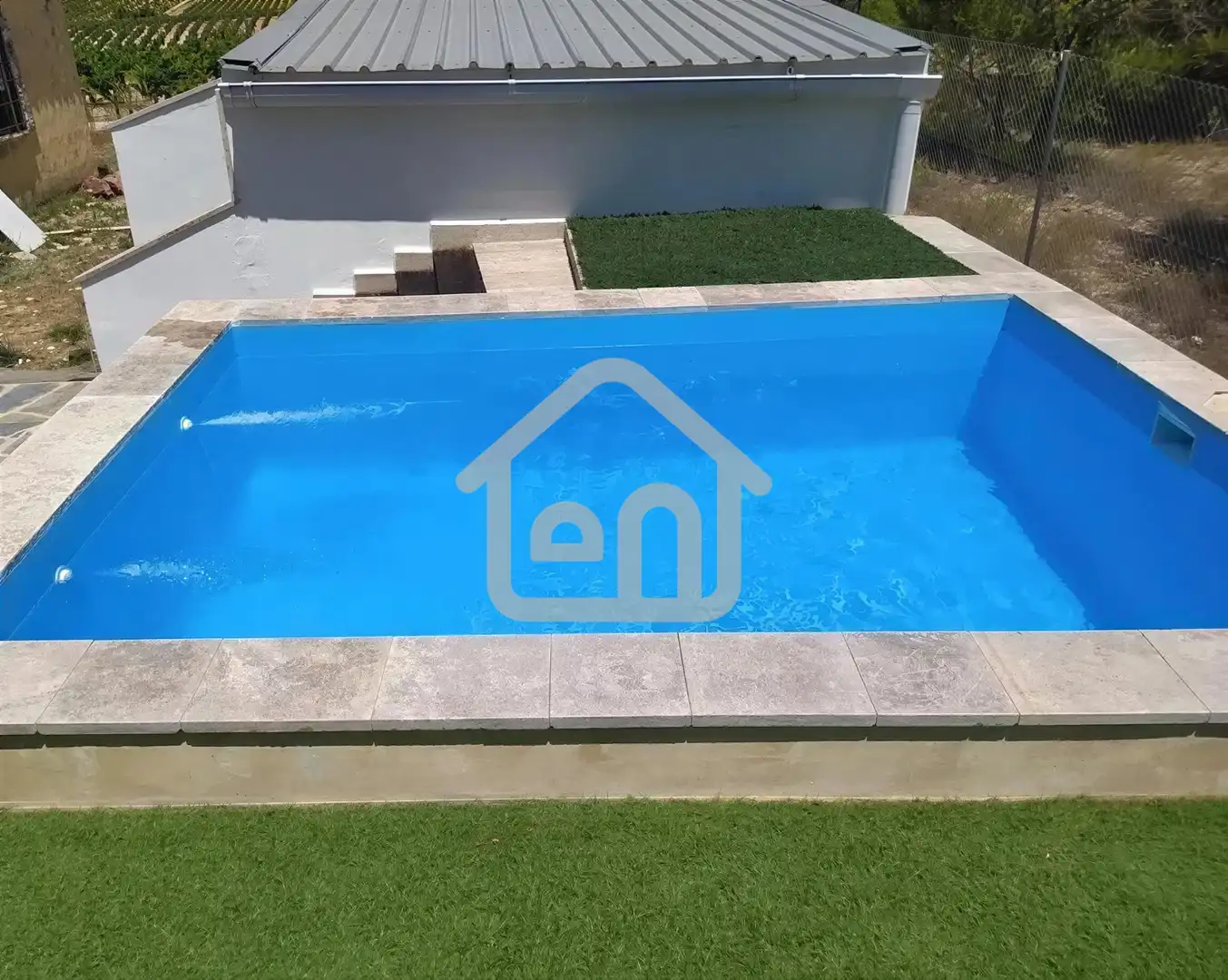Piscina de Terreno en venta en Requena