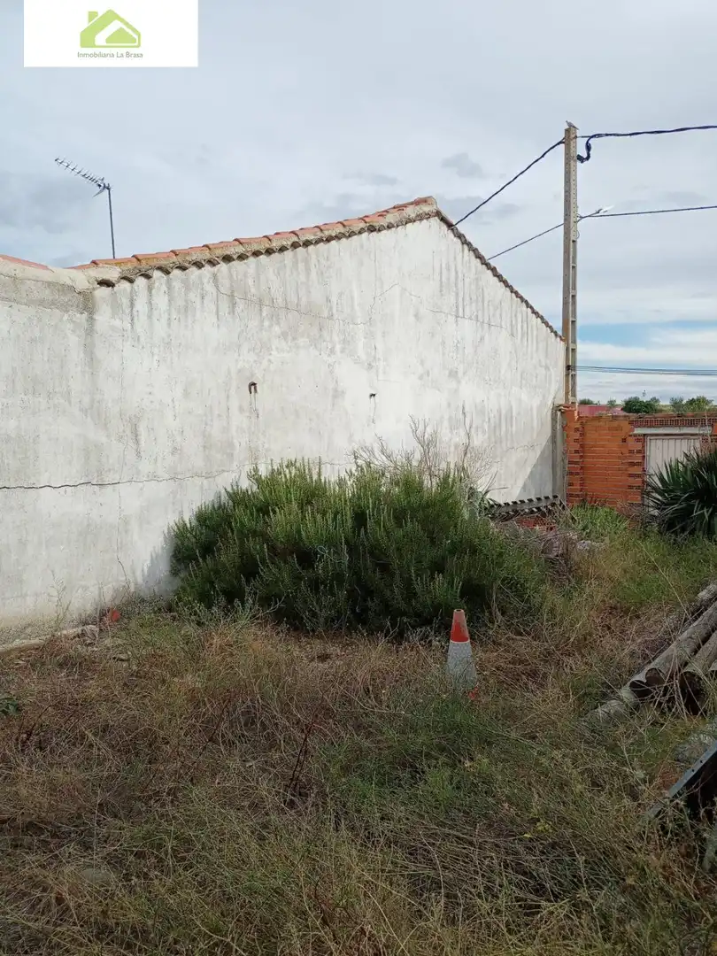 Houses for sale in San Miguel de la Ribera