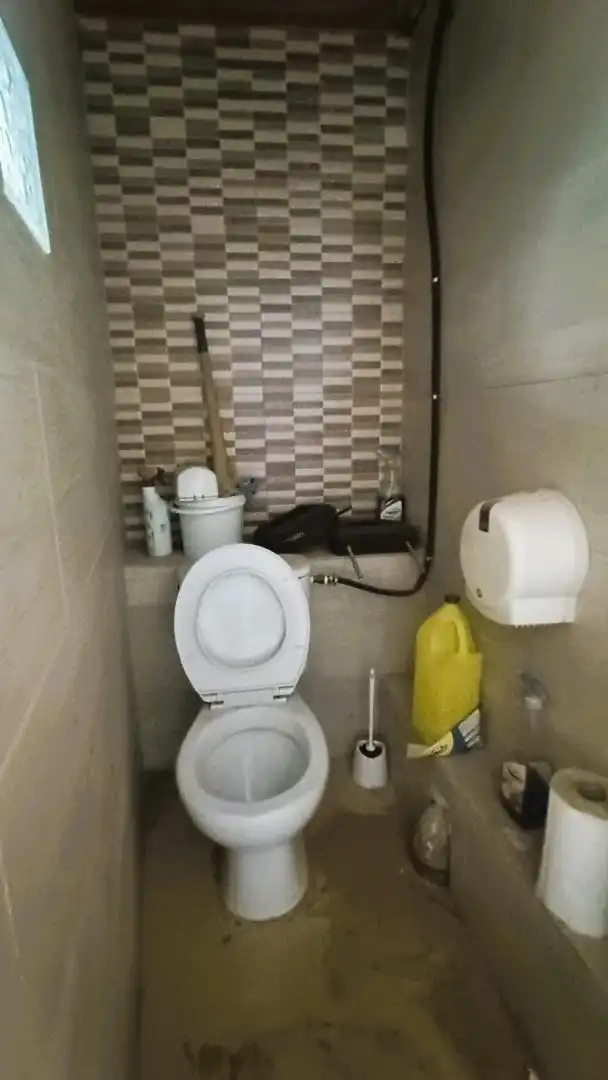 Badezimmer von Gebäude zum Verkauf in Alguaire
