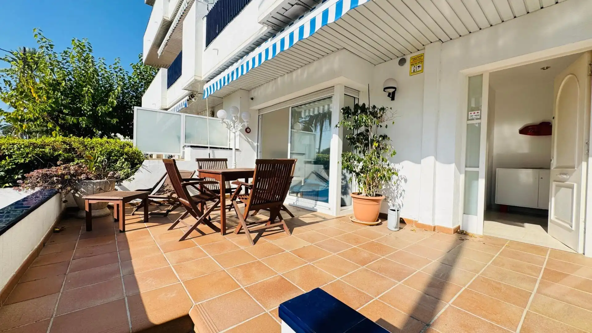 Terrasse von Erdgeschoss zur Miete in Vilanova i la Geltrú mit Klimaanlage, Heizung und Terrasse