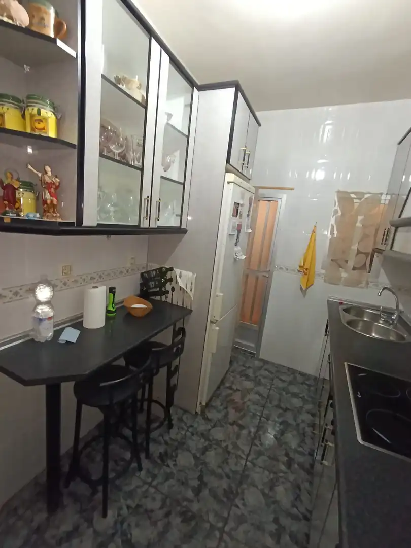 Cuina de Casa o xalet en venda en Linares amb Aire condicionat, Calefacció i Terrassa