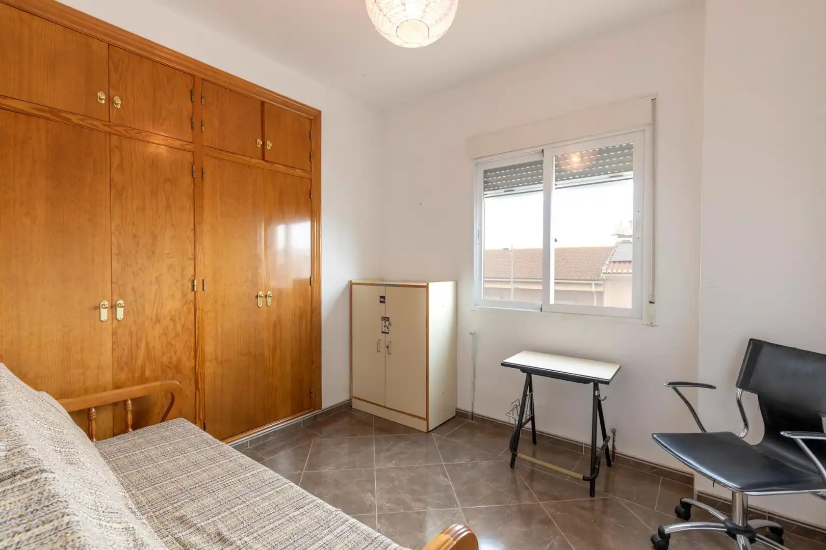 Habitación de Casa o chalet en venta en Escúzar con Terraza y Piscina