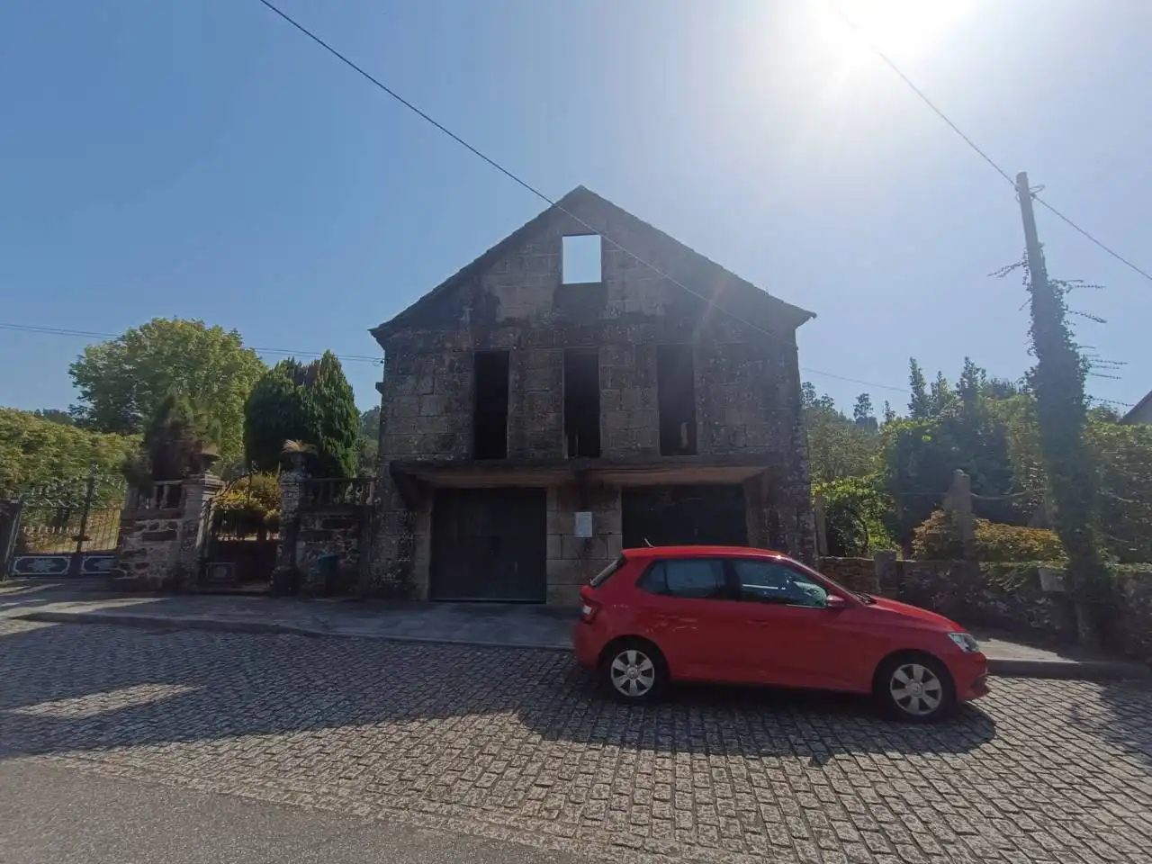 Casa con jardín en venta en Calle Outon, imagen 3