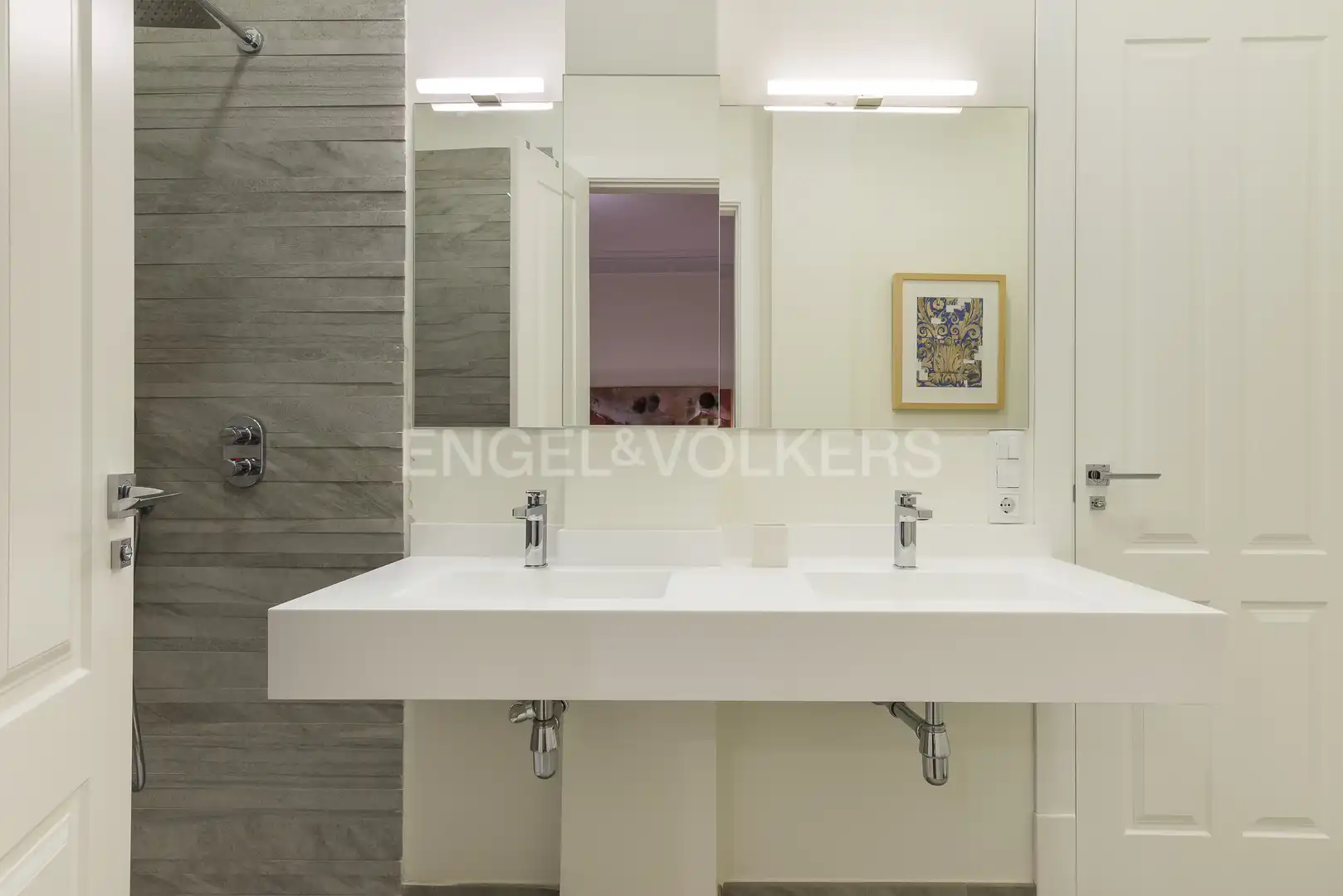 Bathroom of Flat for rent in Madrid  with Heating and Furnished