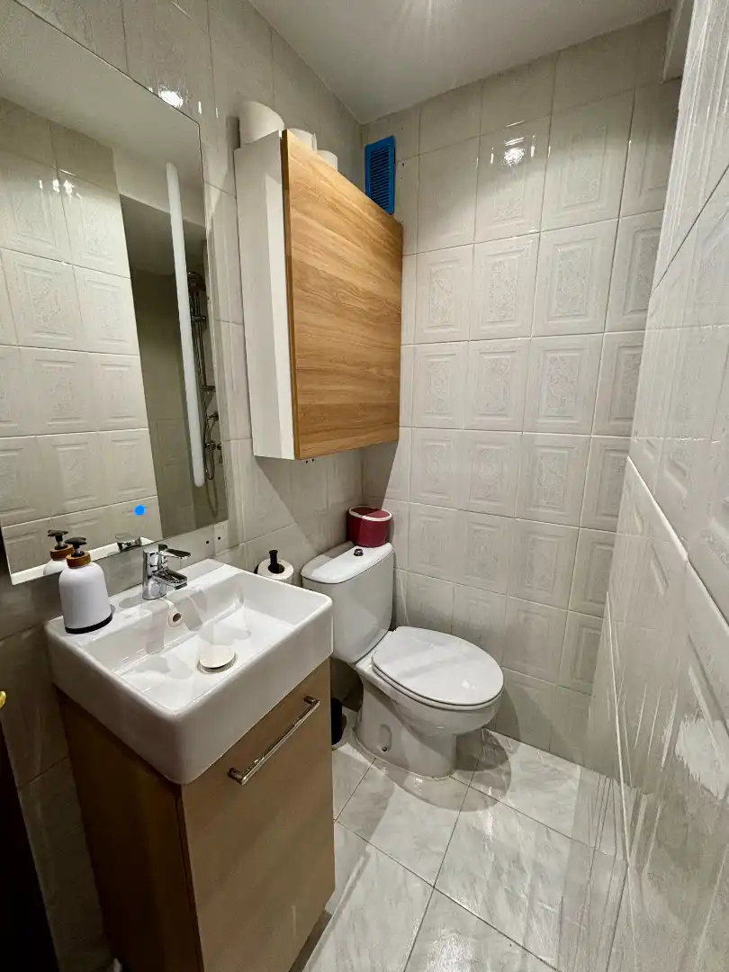 Badezimmer von Maisonette zum Verkauf in Pinto mit Klimaanlage, Heizung und Parkett