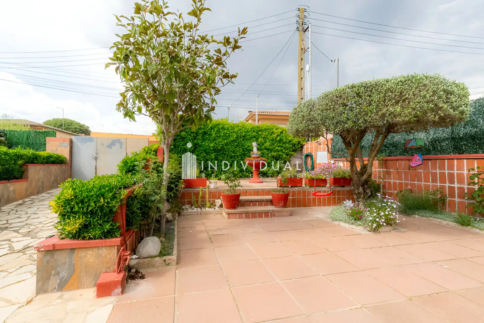 Terrassa de Casa o xalet en venda en Santa Eulàlia de Ronçana amb Aire condicionat, Jardí privat i Parquet