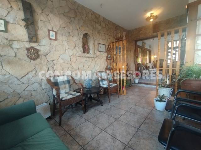 Casa-chalet en Venta en Centre