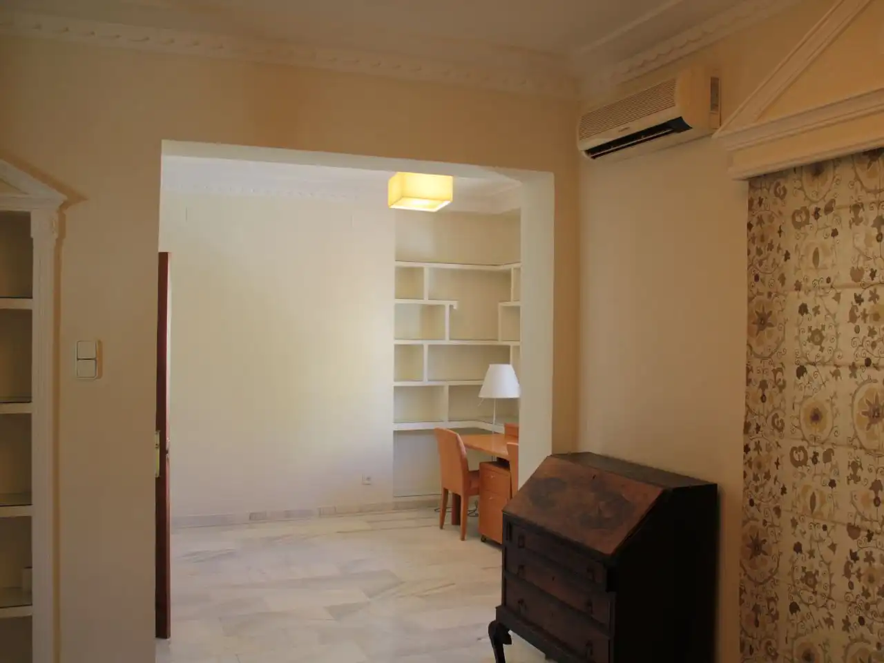 Habitación de Casa o chalet de alquiler en Málaga con Aire acondicionado, Calefacción y Jardín privado