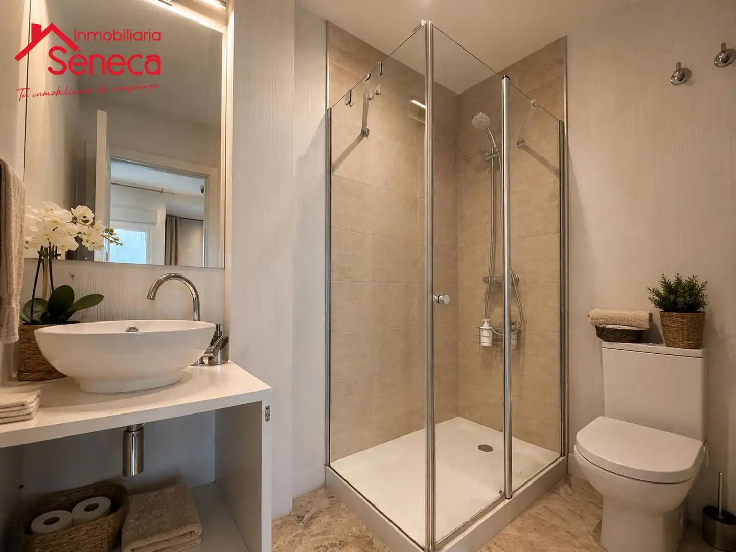 Badezimmer von Wohnung zum Verkauf in Córdoba mit Klimaanlage, Heizung und Terrasse