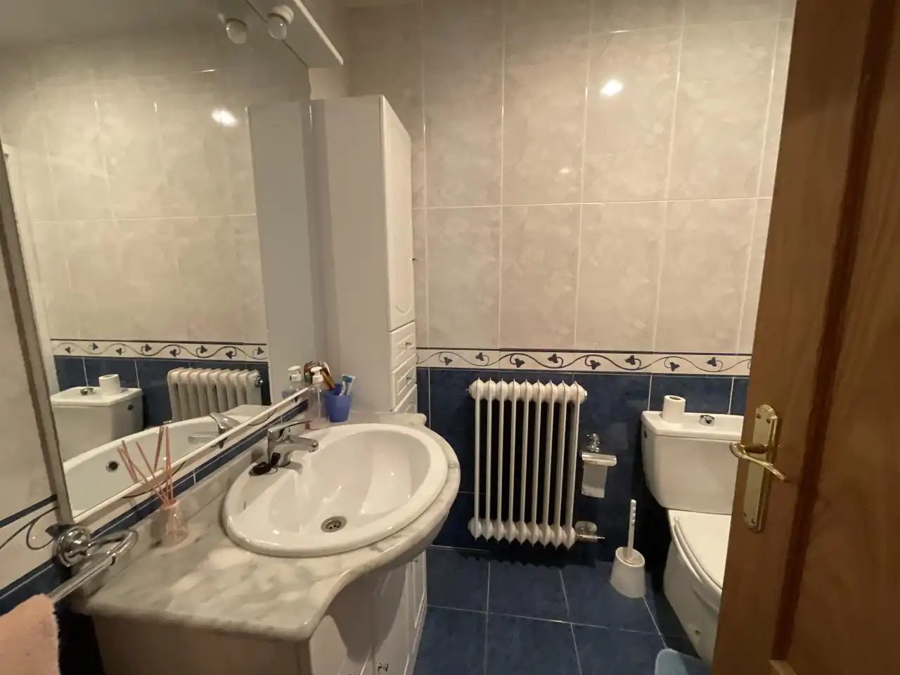 Bathroom of Apartments for sale in Santo Domingo de la Calzada  with Heating, Parquet flooring and Storage room