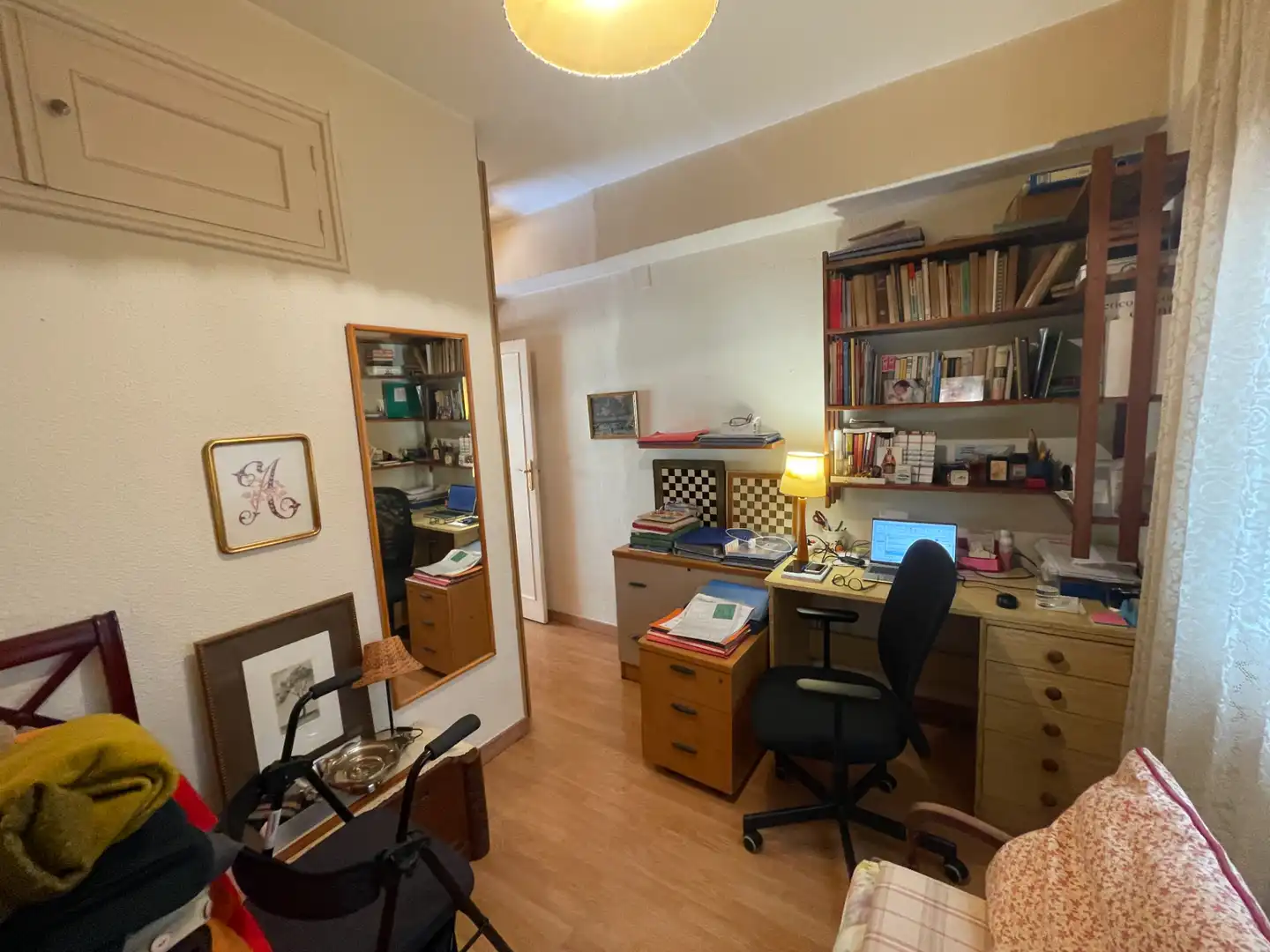 Piso en venta en Madrid con Calefacción y Trastero
