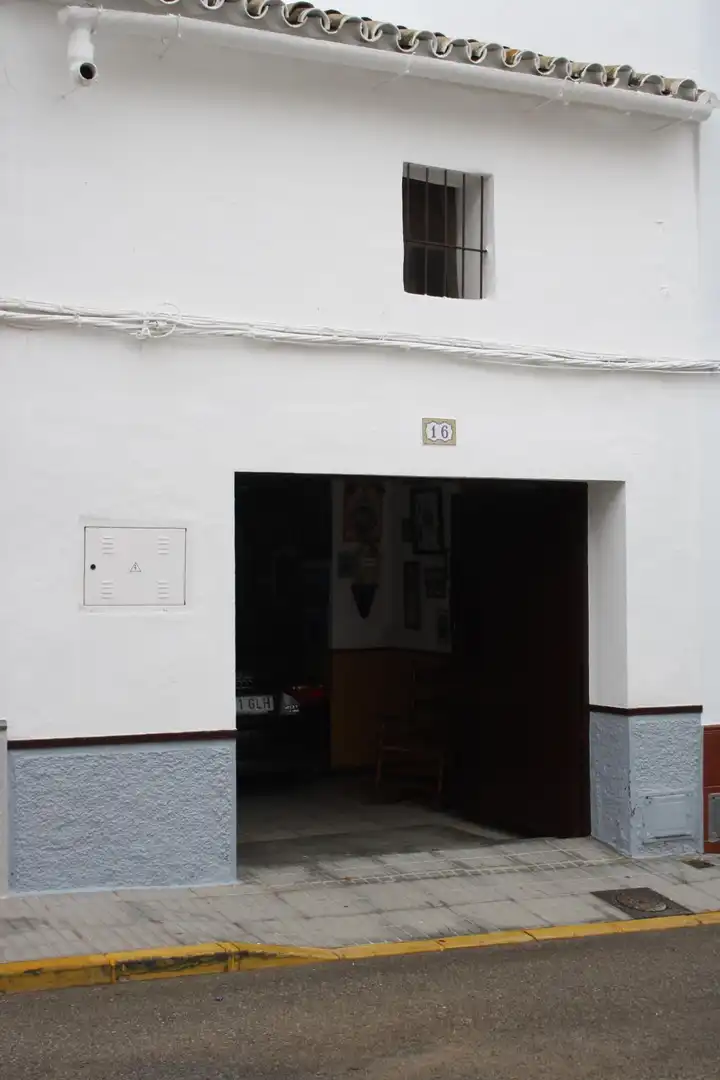 Casa adosada en venda en Carrión de los Céspedes amb Traster