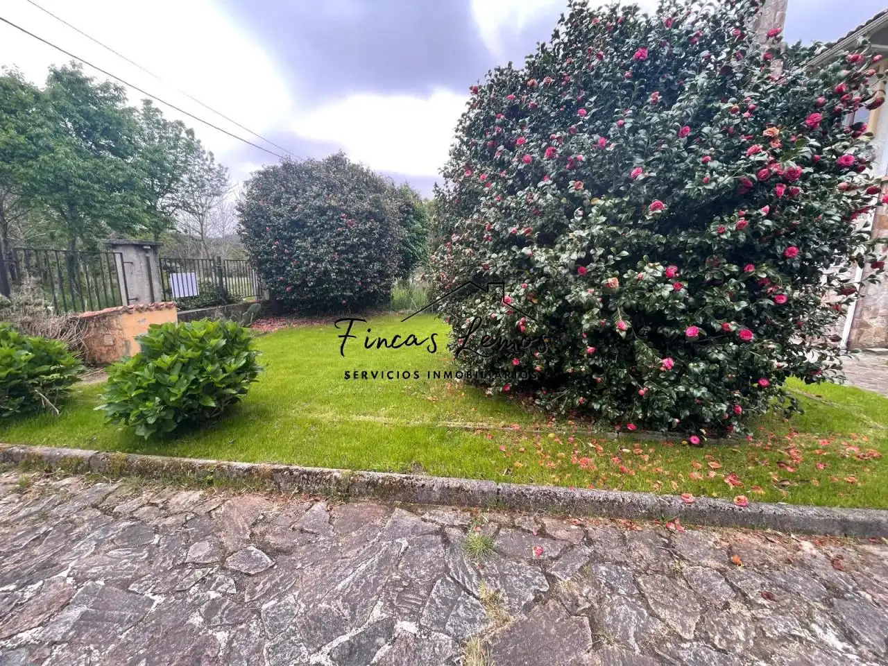Garden of Houses for sale in Camariñas  with Heating, Private garden and Furnished