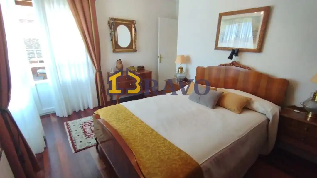 Habitación de Piso en venta en Medina de Pomar con Calefacción, Jardín privado y Terraza