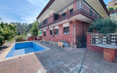 Exterior view of House or chalet for sale in Vallirana  with Terrace