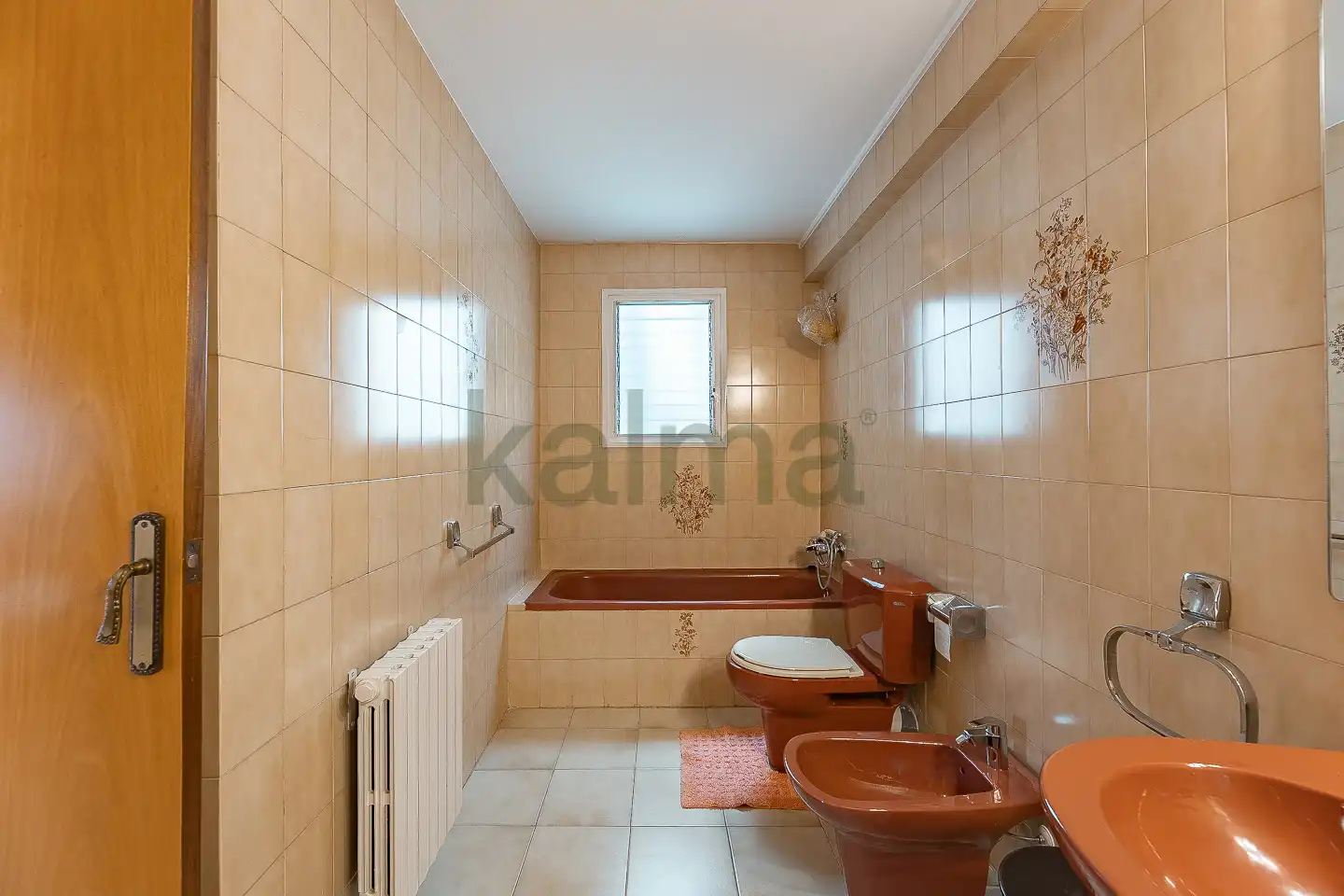 Bathroom of Detached homes for sale in Terrassa  with Air Conditioner, Heating and Private garden
