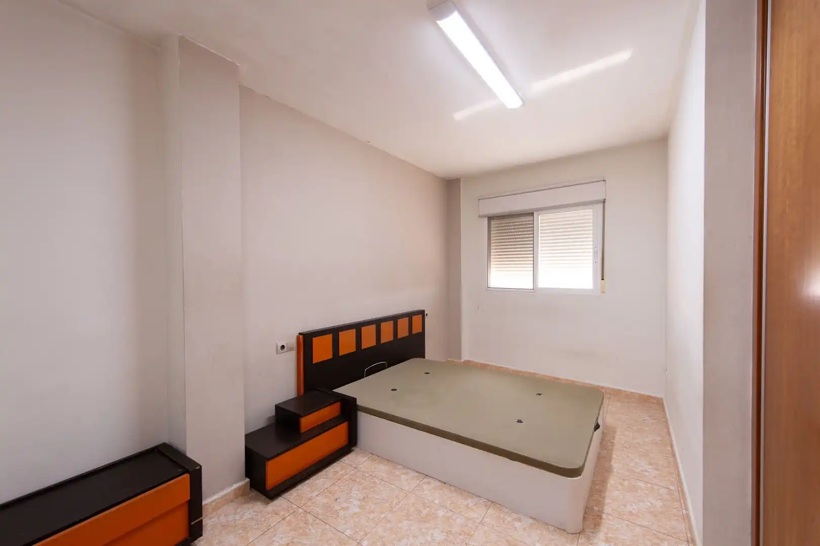 Dormitori de Apartament en venda en Alicante / Alacant amb Aire condicionat, Calefacció i Terrassa