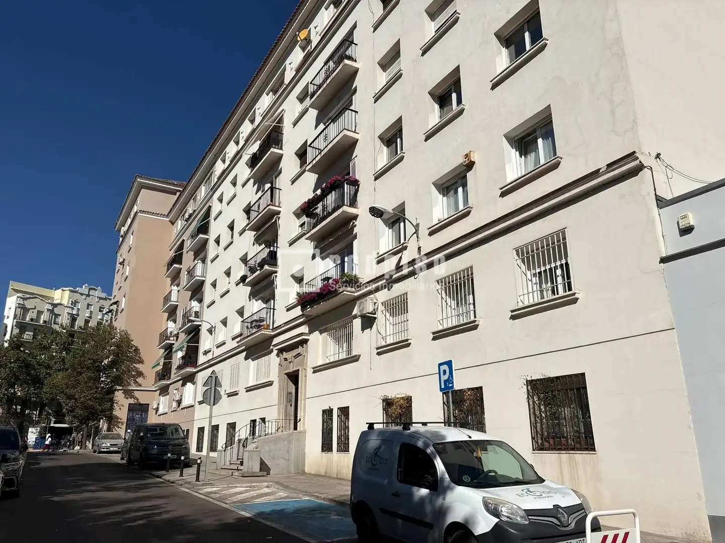 Vista exterior de Piso en venta en Madrid con Calefacción y Terraza