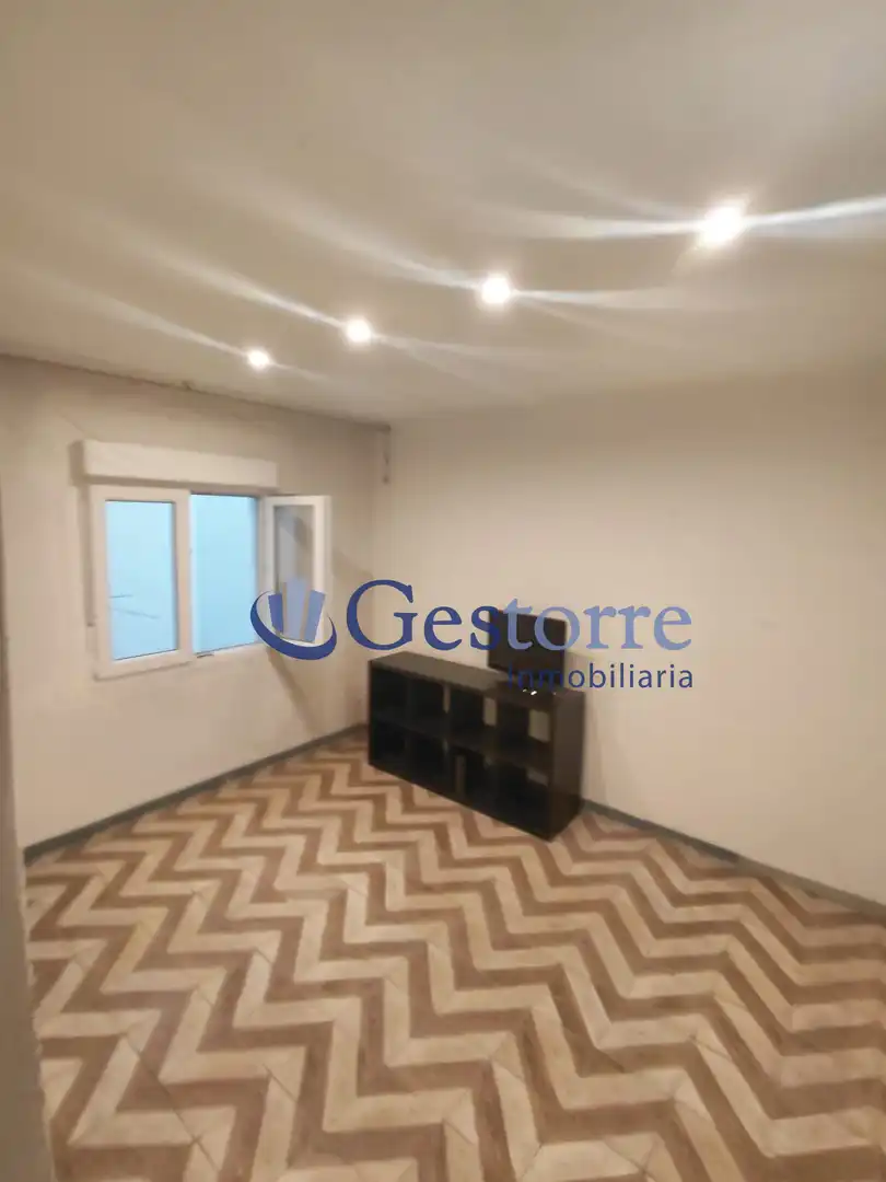 Wohnung zur Miete in Gijón 