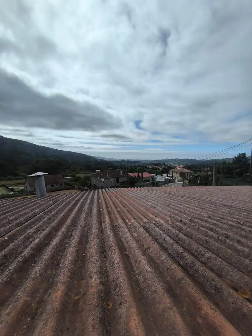 Vista exterior de Casa o xalet en venda en Gondomar amb Calefacció i Balcó