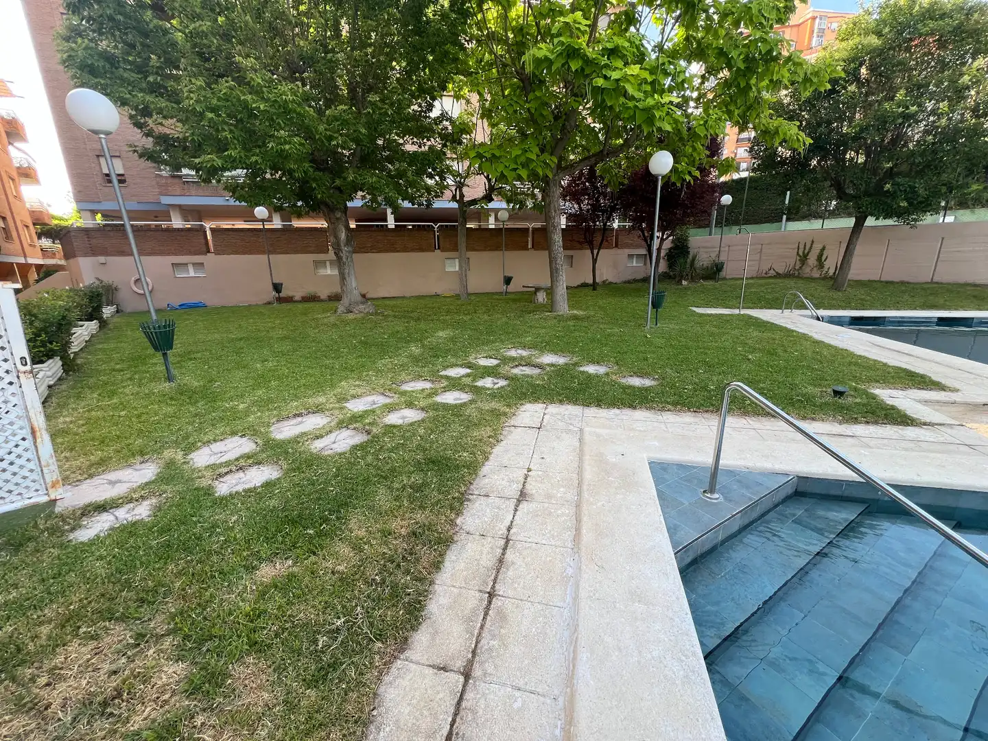 Parking de Piso en venta en Jaén con Aire acondicionado, Calefacción y Trastero