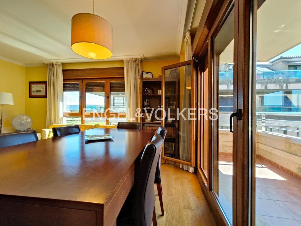 Dining room of Apartment for sale in Sanxenxo  with Heating, Parquet flooring and Terrace