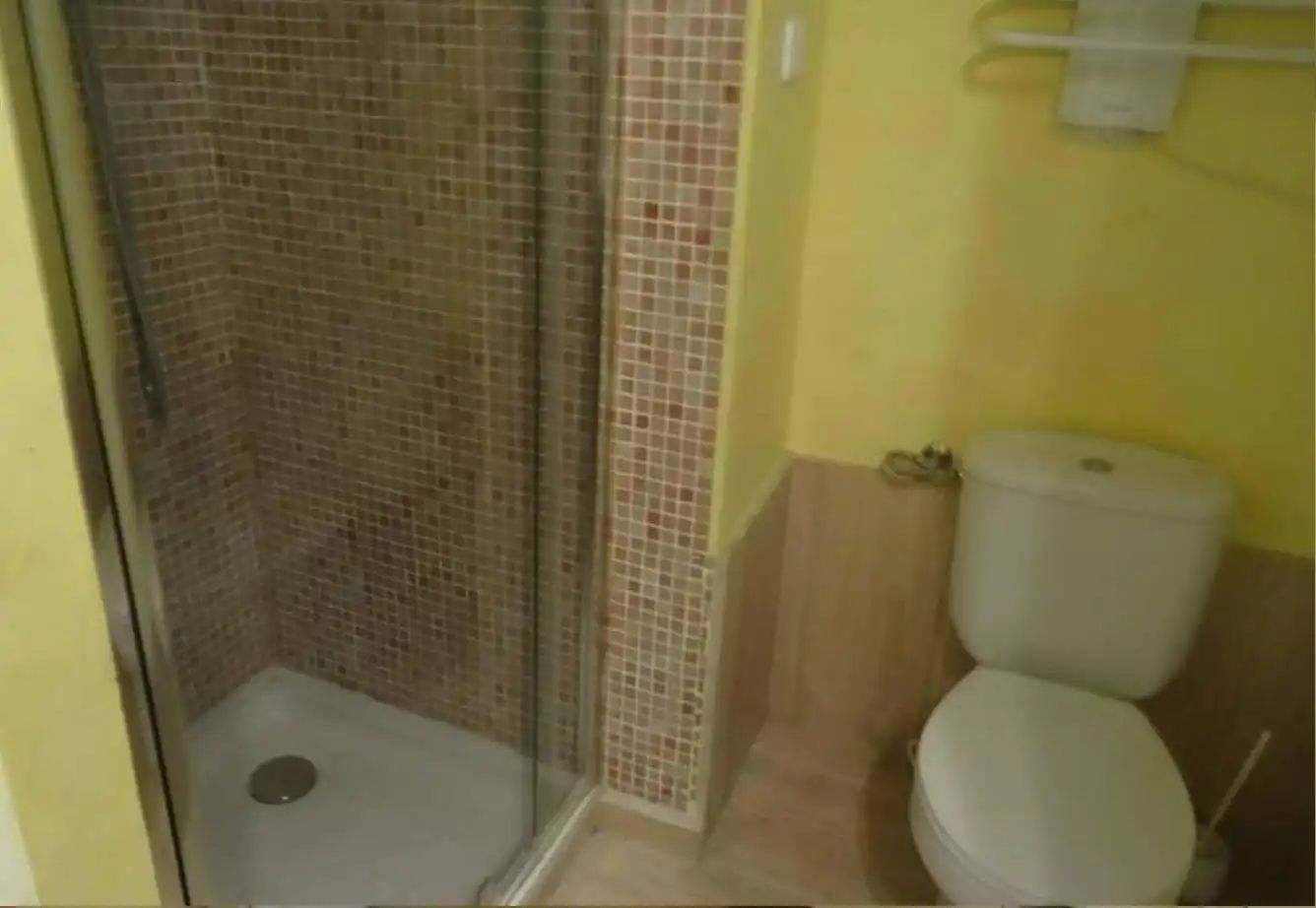 Bathroom of Flat for rent in  Palma de Mallorca  with Air Conditioner, Parquet flooring and Balcony
