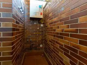 Bathroom of Flat for sale in Villanueva del Pardillo  with Heating and Community pool
