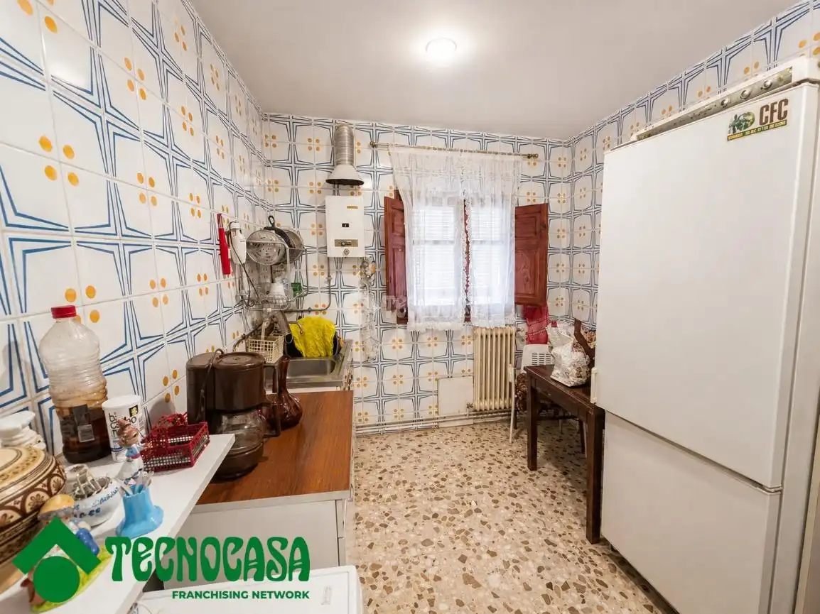 Cocina de Casa o chalet en venta en La Puebla de Montalbán con Calefacción, Jardín privado y Terraza