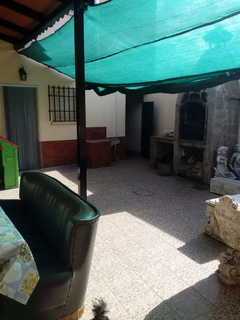 Houses for sale in El Robledo    with Heating, Private garden and Terrace
