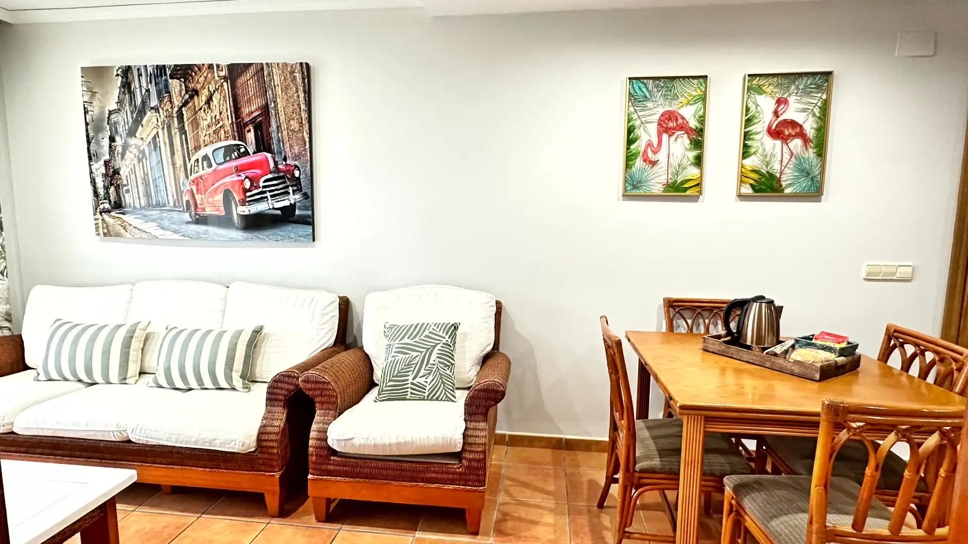 Sala d'estar de Apartament de lloguer en Oliva amb Aire condicionat, Calefacció i Terrassa