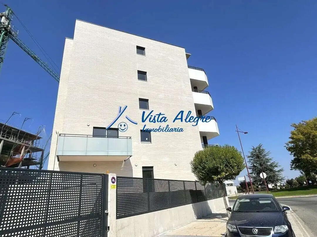 Vista exterior de Pis en venda en Haro, La Rioja